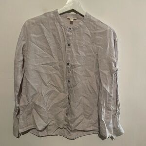 Eileen Fisher Organic Cotton Button-up Top in light grey 100 % linen‎